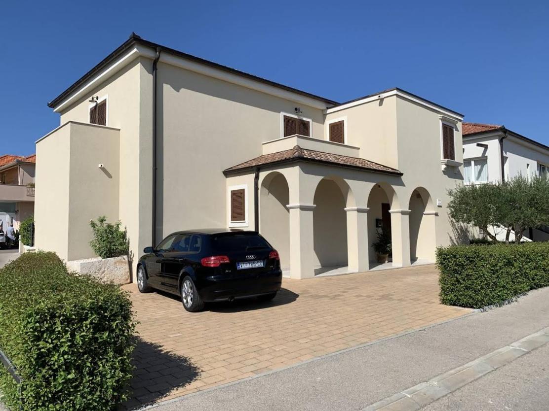 Apartments Zara & Toni Εξωτερικό φωτογραφία